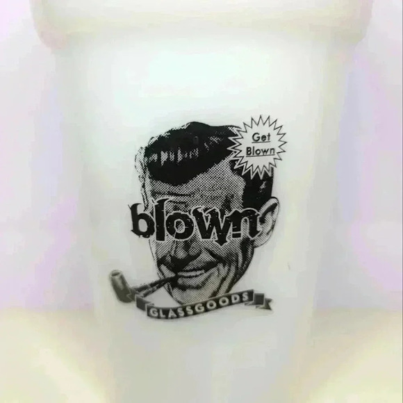 Limited edition NWOT Blown glassgoods drinkware /cup - RARE FIND! - Picture 2 of 4